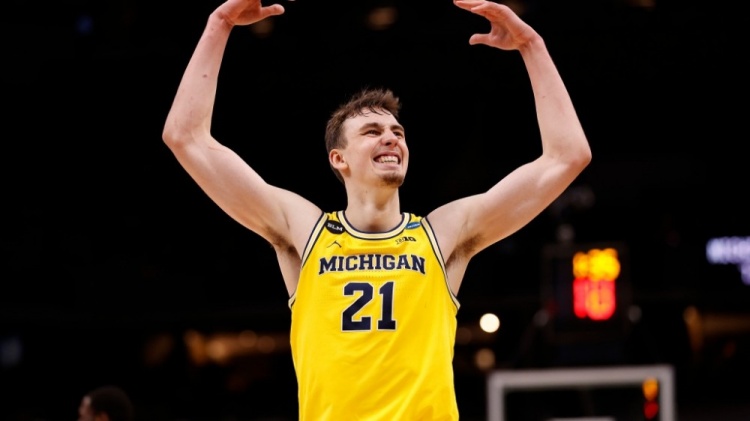 赛的关键因 赛的关键因