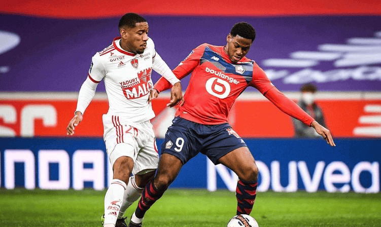 却又无懈可 却又无懈可