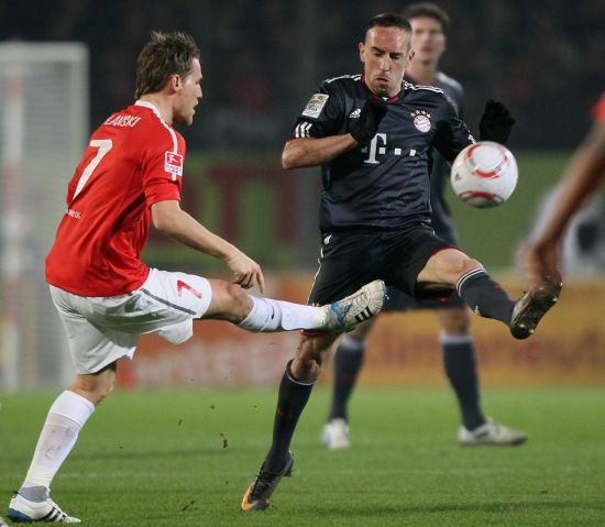 中难以超越 中难以超越