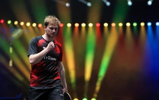 以其全能和 以其全能和