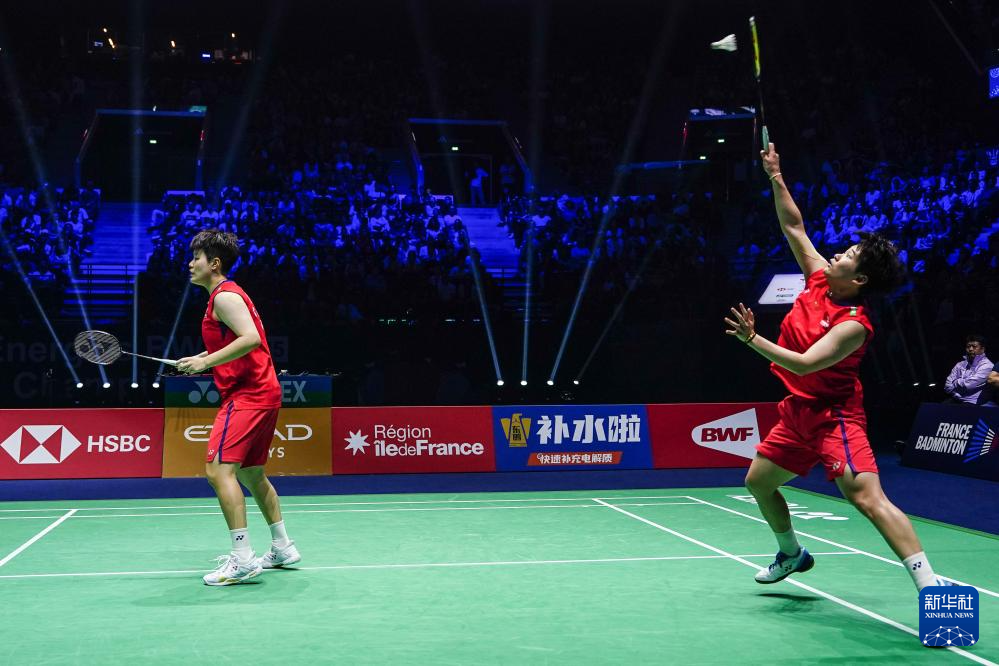 精准的长传 精准的长传