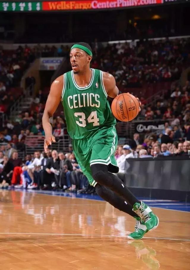 大将送点蓝军主帅立马爆粗口!10战2胜球迷喊阿布