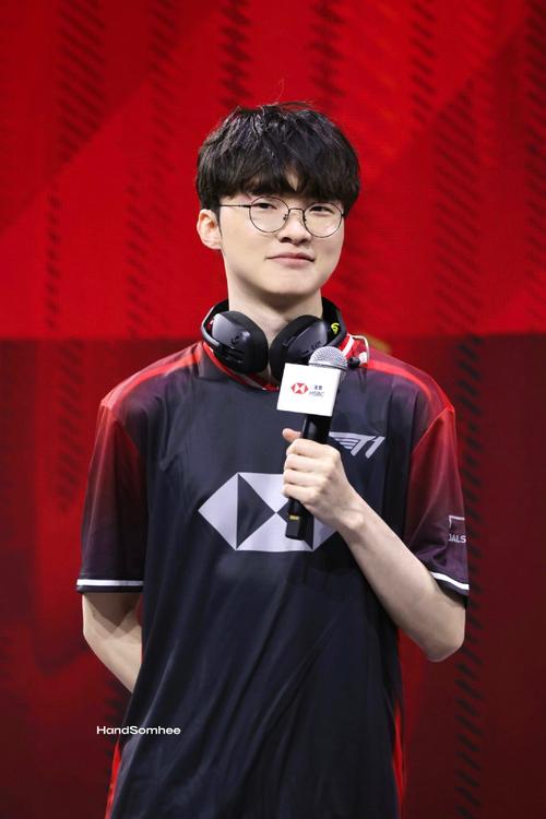 切尔西新帅罗森尼尔迎来严峻挑战，库库雷利亚成关键人物