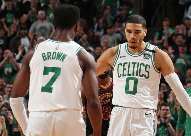 面态度强硬 面态度强硬