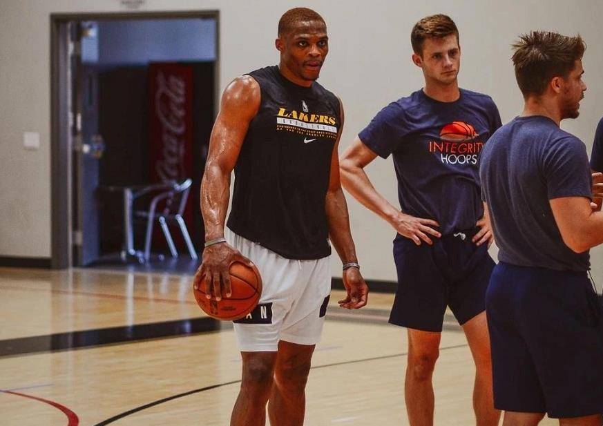 慢在信息 慢在信息